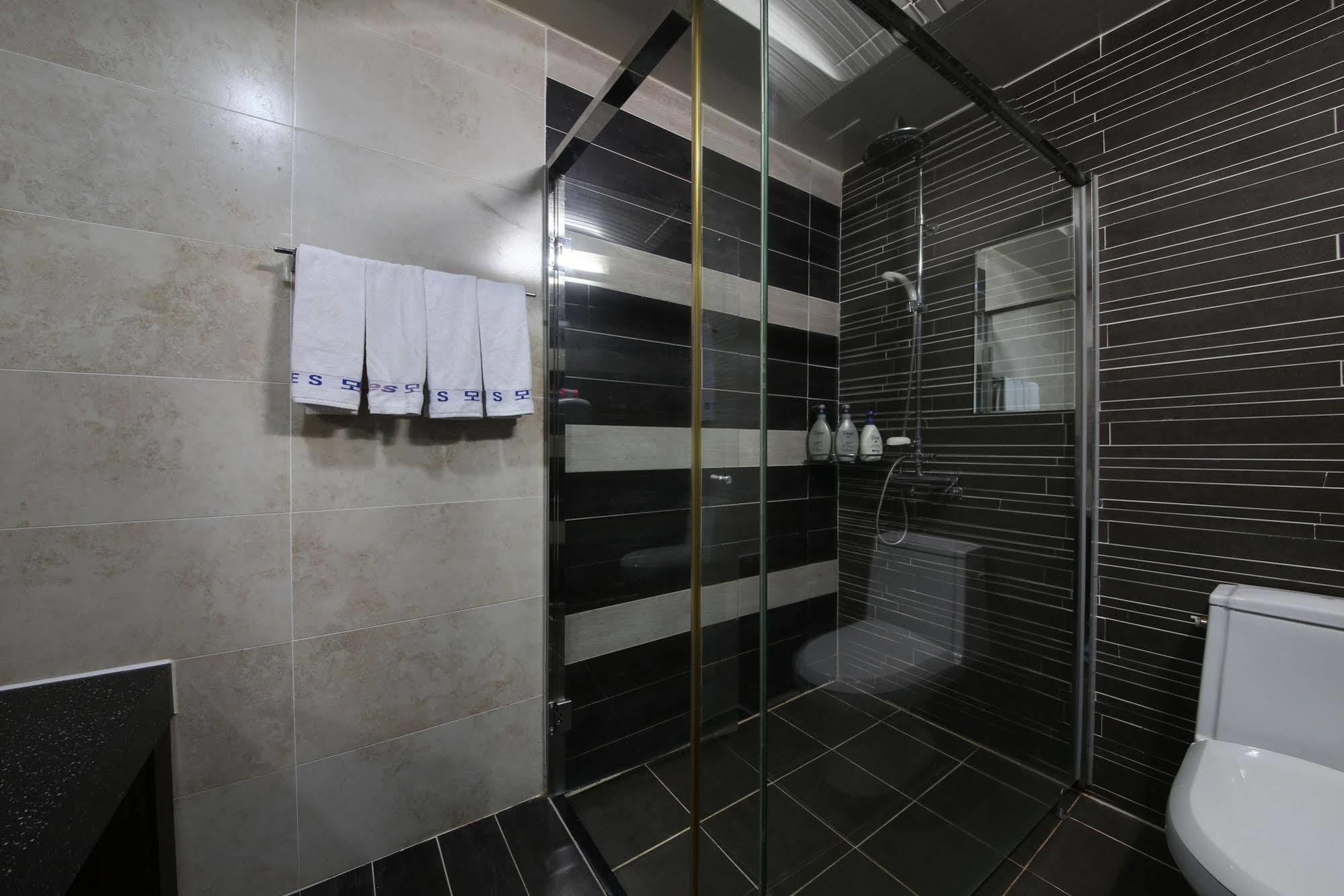 Yes Motel Kunsan Luaran gambar