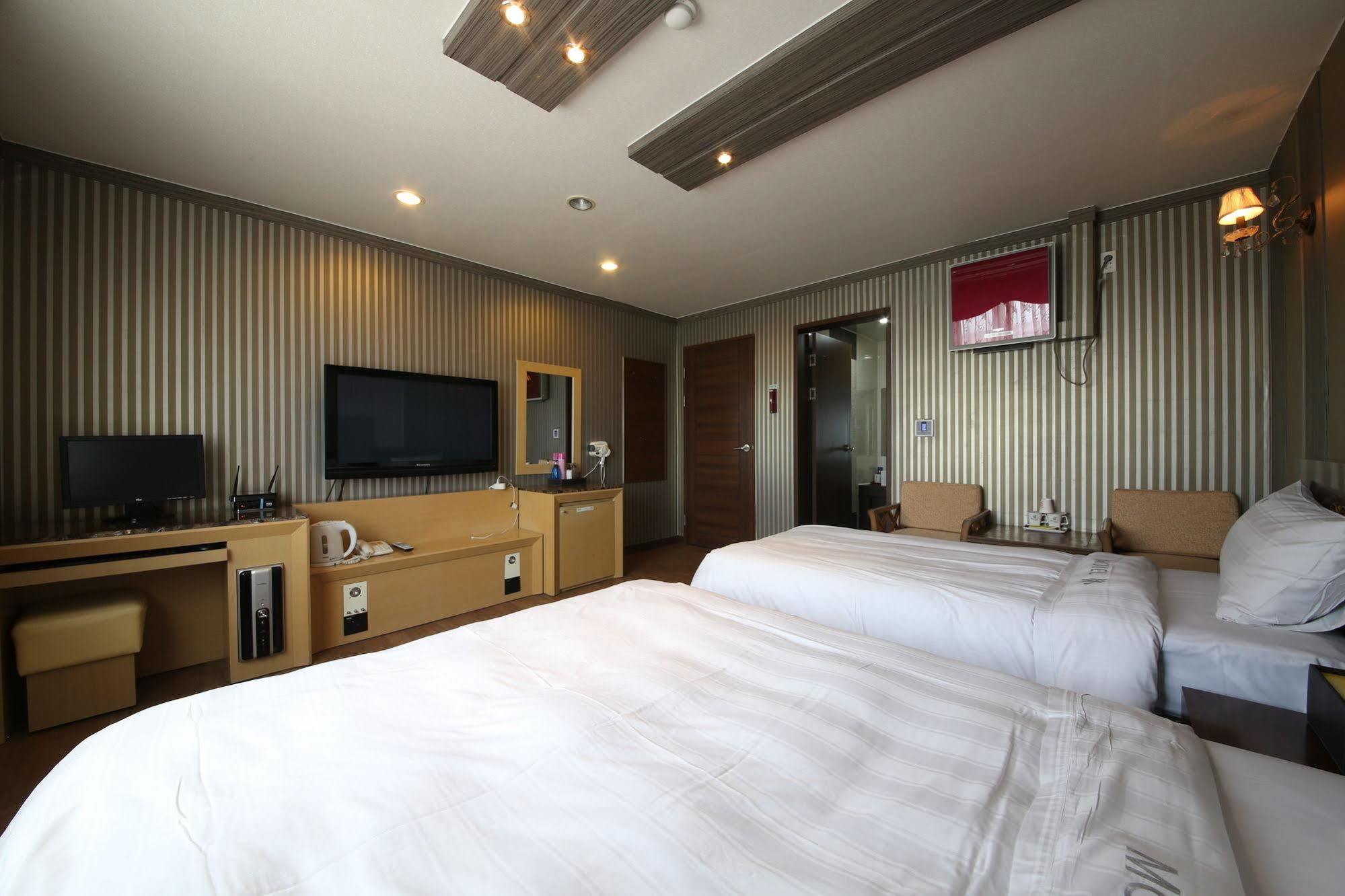 Yes Motel Kunsan Luaran gambar